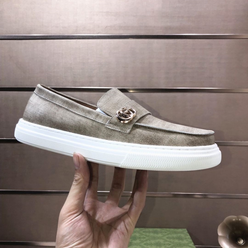 G*u*i leather shoes